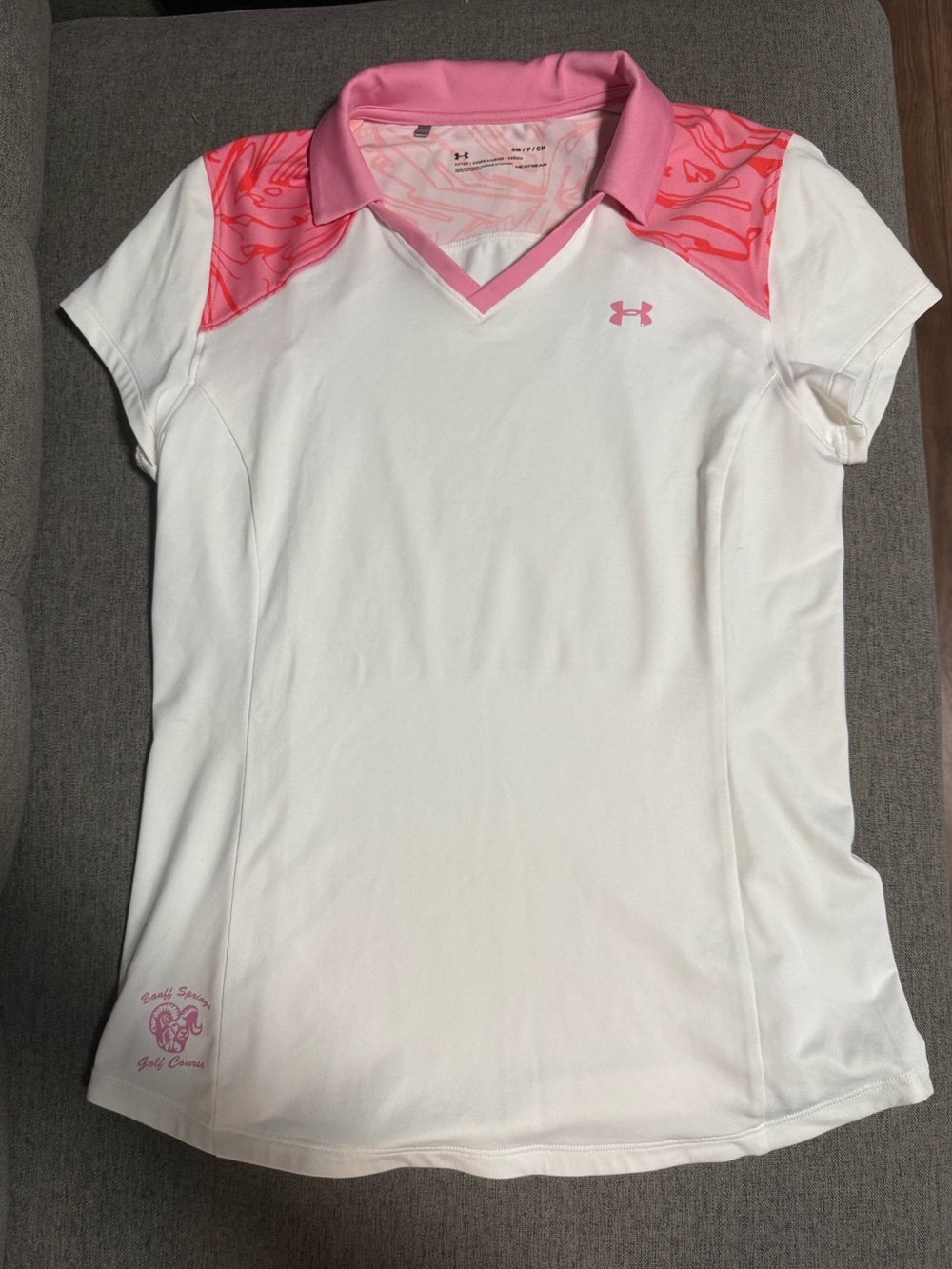 Under Armour White & Pink V-Neck Golf Polo - Banff Springs Golf Course Logo